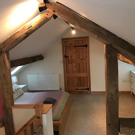 The Stables Villa Hope Bowdler Eksteriør billede